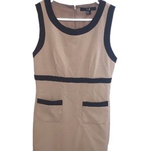 FOREVER 21 Tan and Black Dress M